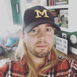 Meet your Posher, Aaron